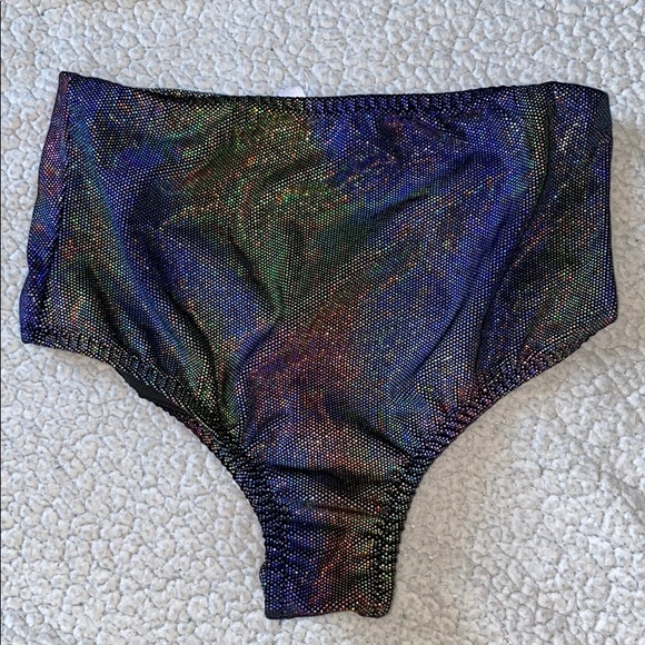 iHeartRaves Other - iridescent scrunch high waist shorts